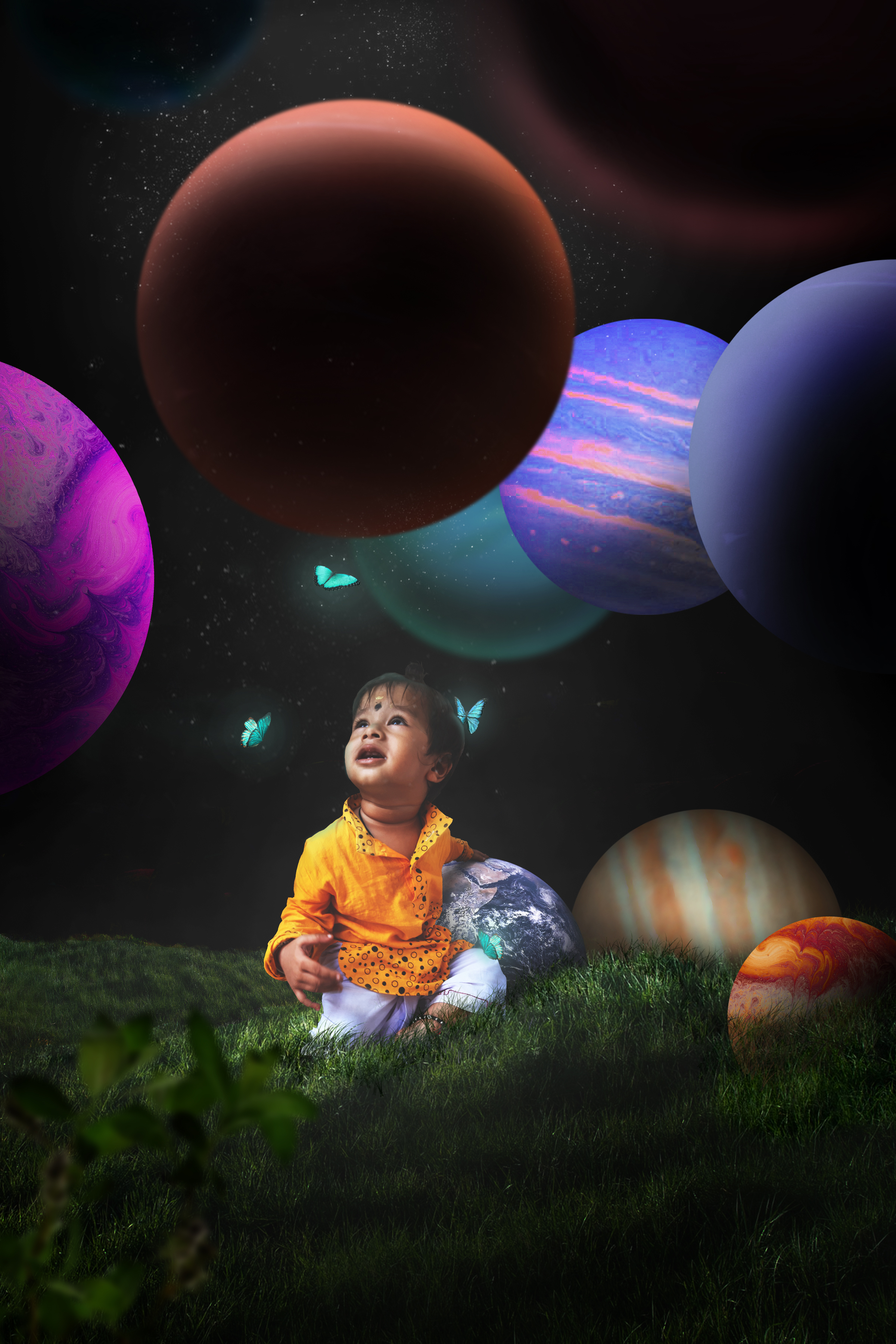 Little hands, Big universe