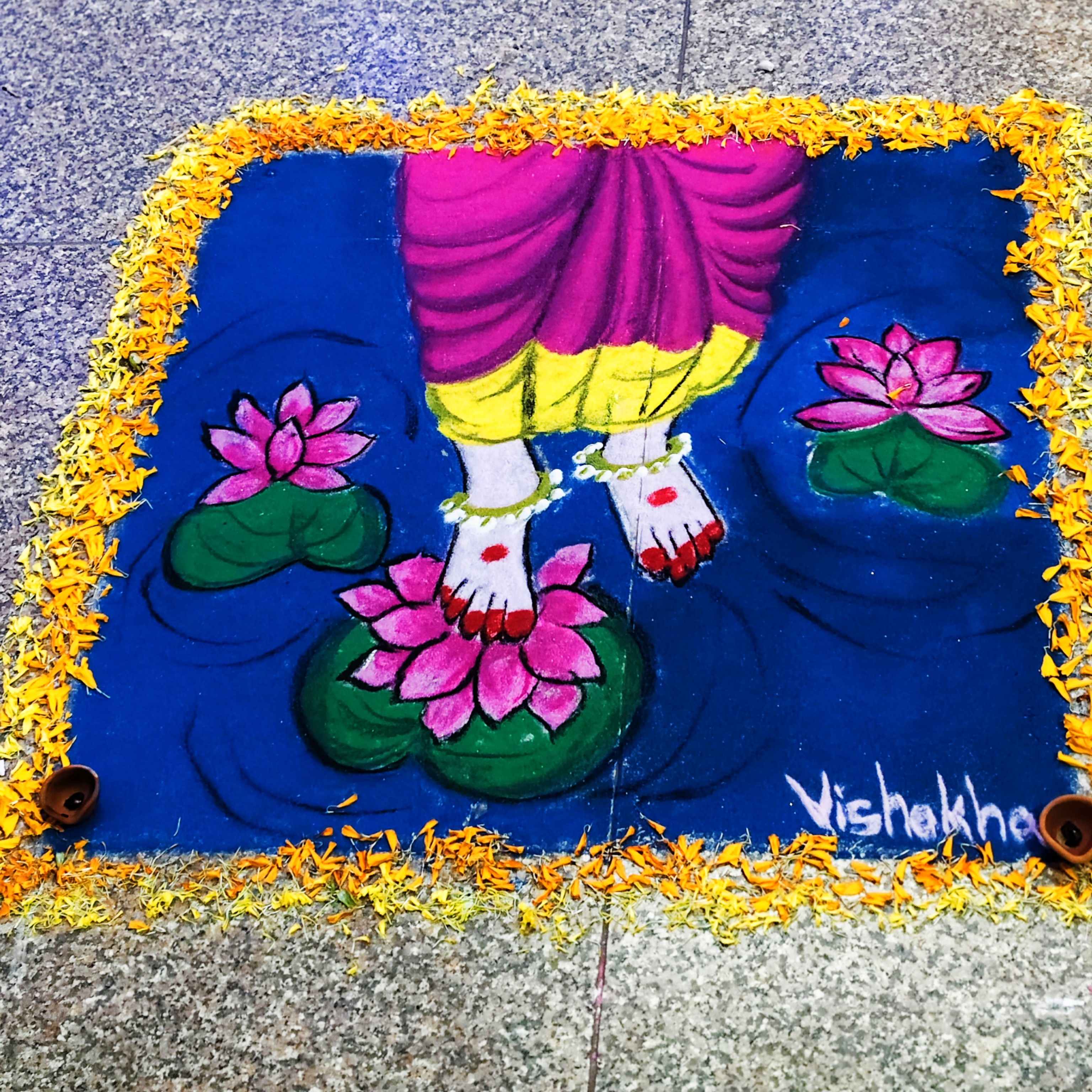 Maa Lakshmi feet rangoli 🌺