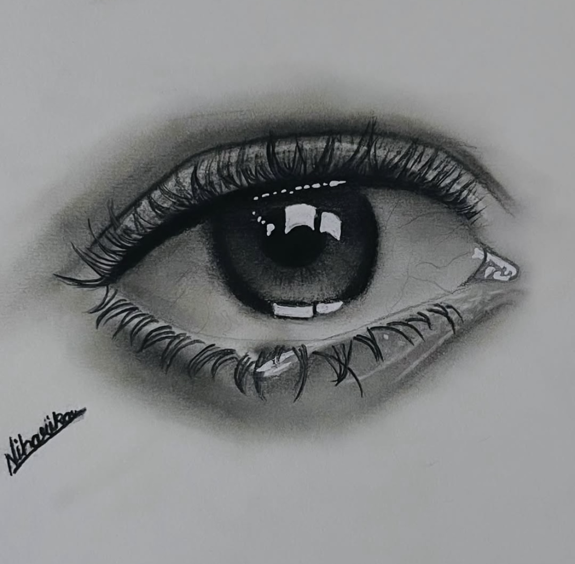 Realistic eye sketch