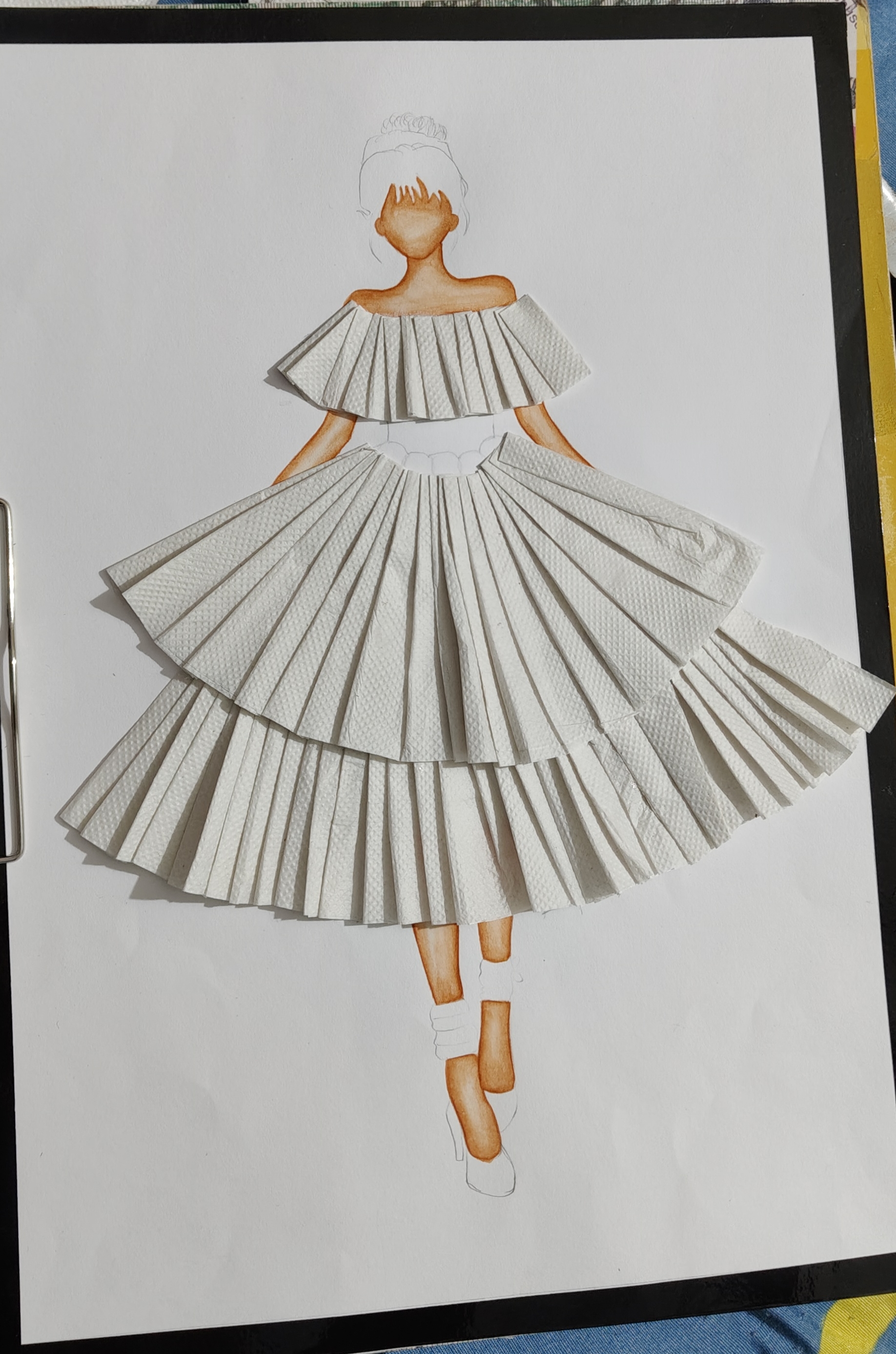 Textured fashion illustration with tissue paper is in process 🎨🖌️